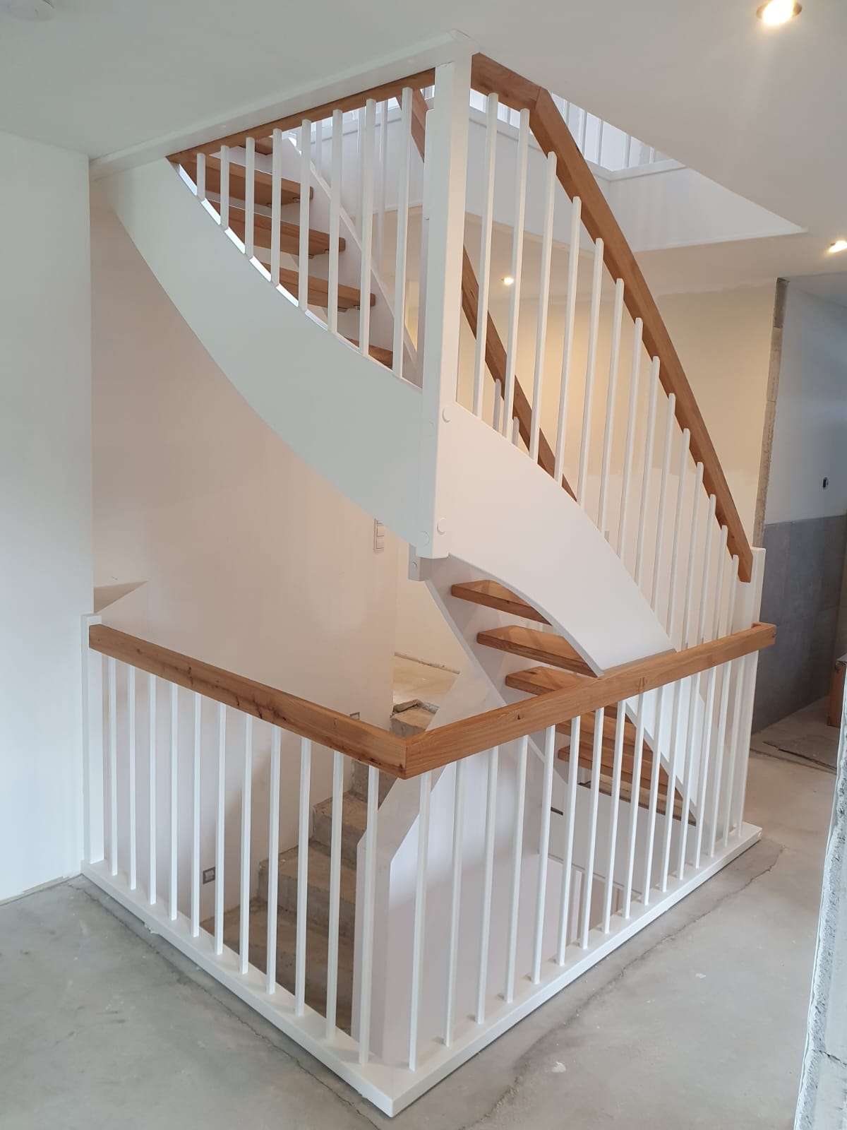 ref-treppe-schwebe-2